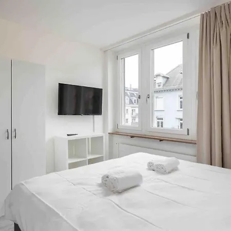 Urban Oasis With Queen Bed And View Be-43 Zurich Exterior photo